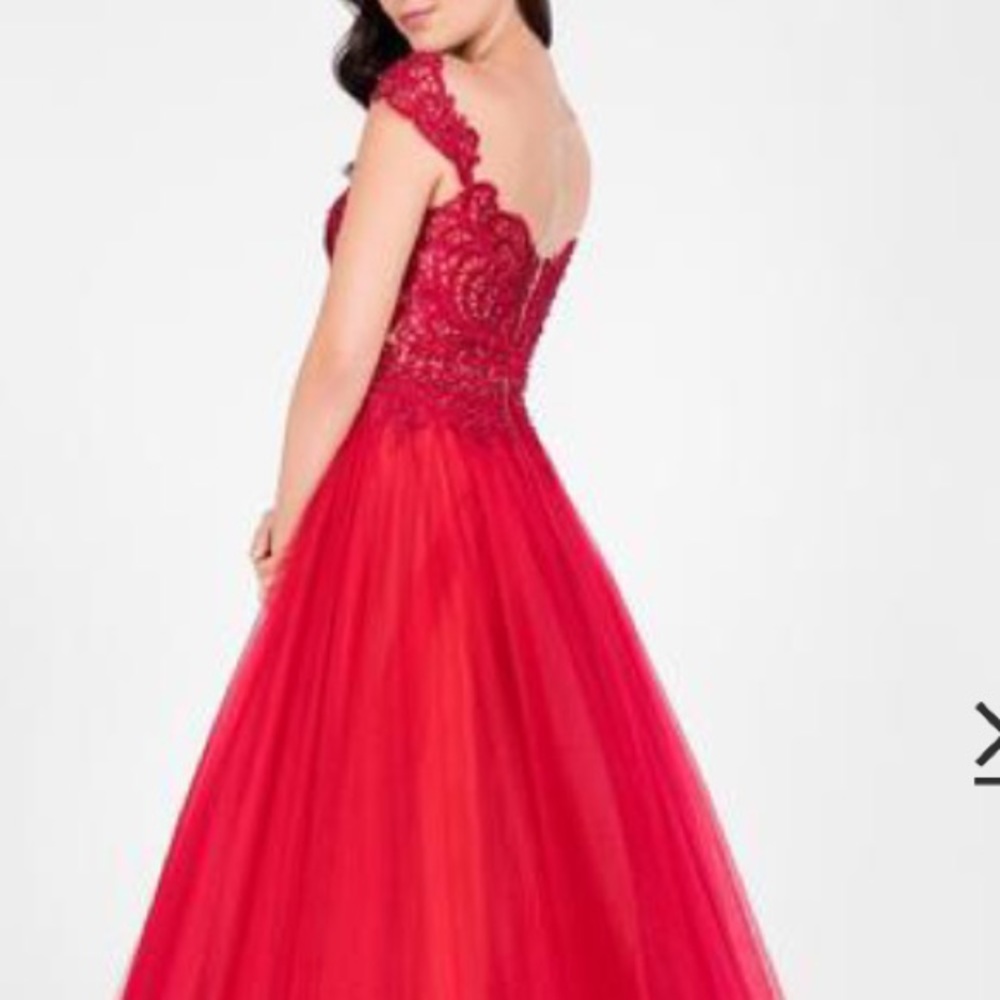 NEED TO SELL ASAP Terani couture red prom dress - Picture 5 of 6